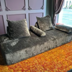 Sofa Sherazade Stoff T Soft Nest 8210 Dunkelgrau Füße Kunststoff Schwarz