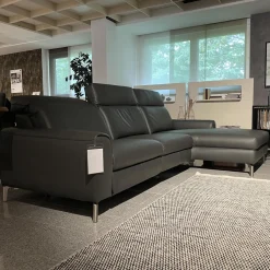 Sofa Venosa 660 Leder Montana Basalt Fuß 01 Brushed mit Relaxfunktionen