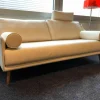 Sofa Zelos Leder L35 Fb. 81 Weiß Füße Holz Braun Geölt