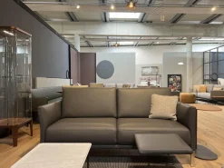 Sofabank Cara Bezug Leder 38.107 Mittel Anthrazitgrau Metallspange Glanzchrom