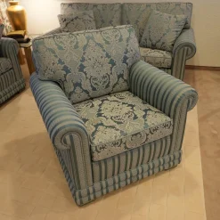 Sofagarnitur Modell Nora Sofa 2 Sitzig unda 2,5 Sitzig und Sessel Nora Stoff Bezug R 2774 R 2776 Bezug Blau Grau Sitz und Rücken Floral Korpus Gestreift Blau Grau