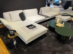 Sofalandschaft Heaven Stoff Queen 171 Wollweiß Weiß Metallfuß Rund Matt Schwarz Auflagetischplatte Quarzit Dunkel Mit Hocker