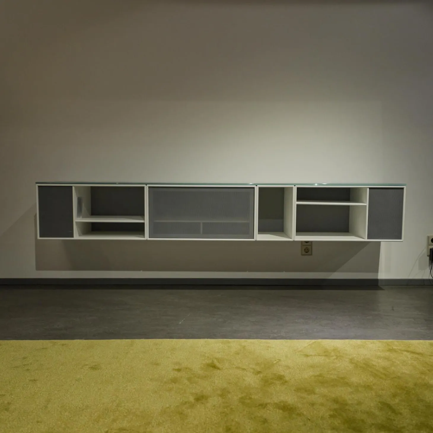 Sound Unit Lack Matt Weiß Frontfarbe Fjord Mit Abdeckplatte Glas