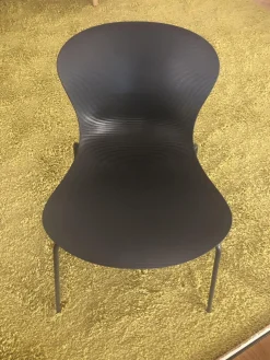 Stuhl 3107 Serie 7 Stapelbar Schale Kunststoff Lack Schwarz Gestell Stahl Schwarz