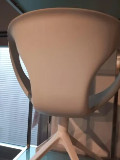 Stuhl 907 Up Soft Touch Weiß