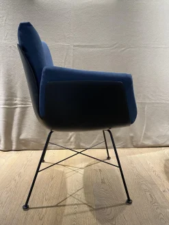 Stuhl Alvo Stoff 7200 Dunkelblau Gestell M20 Lack Schwarz