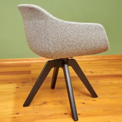 Stuhl Cara Mit Armlehnen Stoff Mara BW 1763 383 Grau Gestell Eiche Schwarz Gebeizt