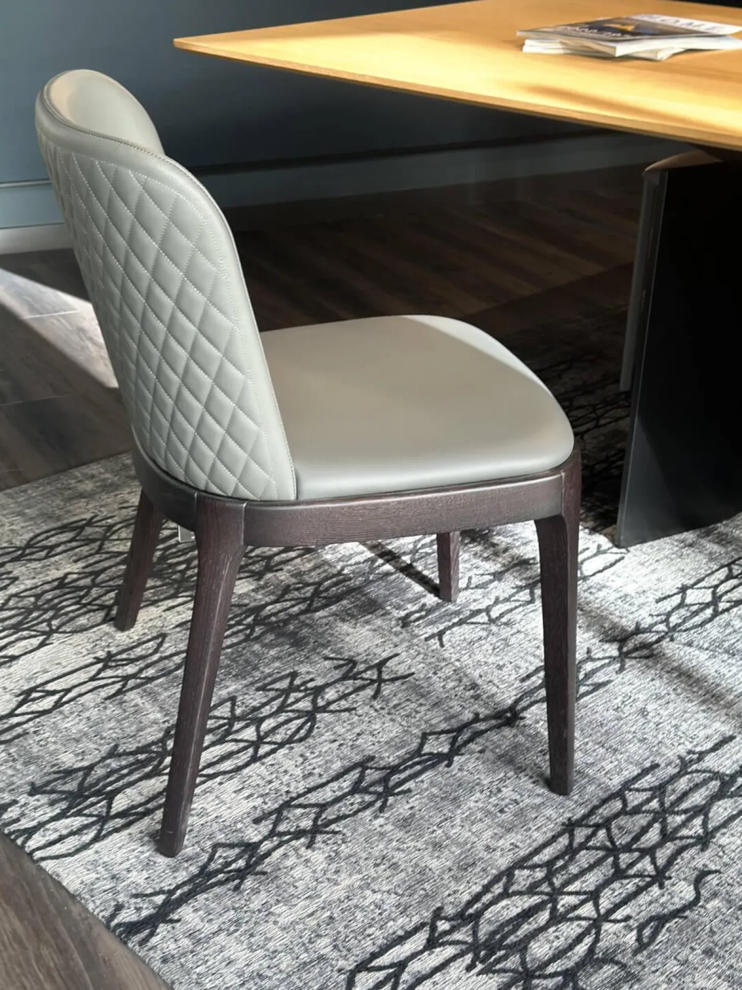 Stuhl Cattelan Italia Magda Couture Leder Smoke 952 Grau