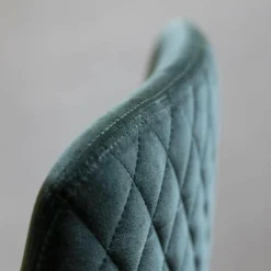 Stuhl Cloe Nussbaum-Massivholz Stoff Harald Samt Grün Blau