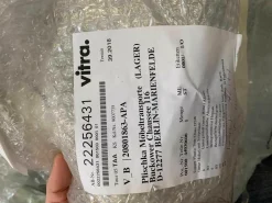 Stuhl DSW Eames Plastic Side Chair Dunkelgrau Eisgrau mit Sitzpolster