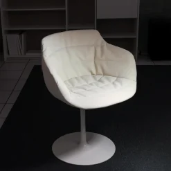 Stuhl Flow Chair Mit Armlehnen Bezug Stoff Londra 01 Creme Drehgestell Mit Tellerfuß
