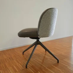 Stuhl Gaia Casual V2 Stoff Ascot Toffee 2402 Leder Rawhide Dawn 352