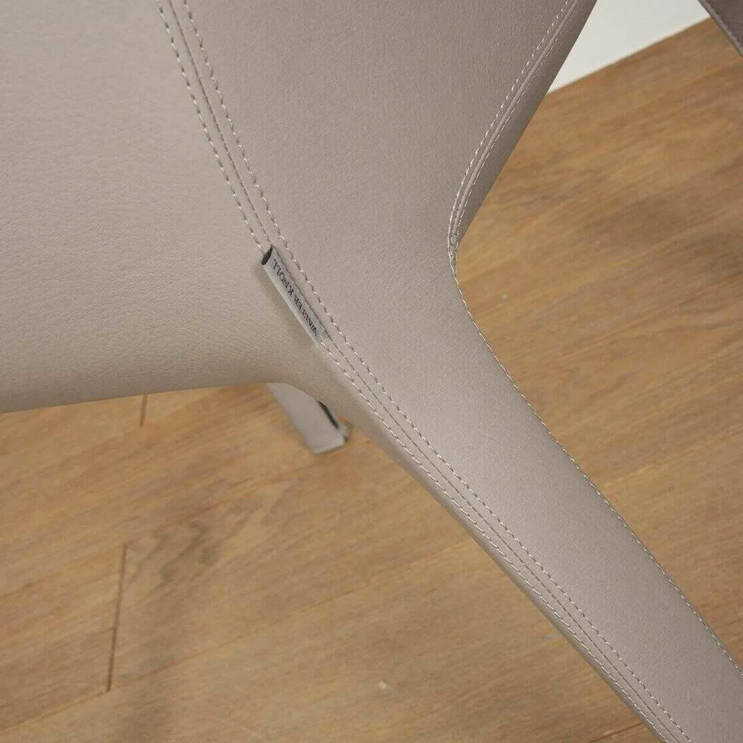 Stuhl Gio Leder Torro Stone mit Armlehnen