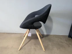 Stuhl Moon Stoff Schwarz 6P9 Füße Holz
