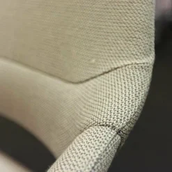 Stuhl Occo Conference Stoff Credo 17 Hellbraun Untergestell Eiche Natur