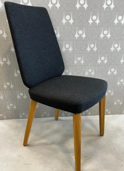 Stuhl S800 Stoff 4503 Antrahrazit Füße Eiche