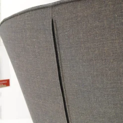 Stuhl SE383 Bezug Stoff 05.217 Blaugrau Metallfuß Lackiert Verkehrsschwarz