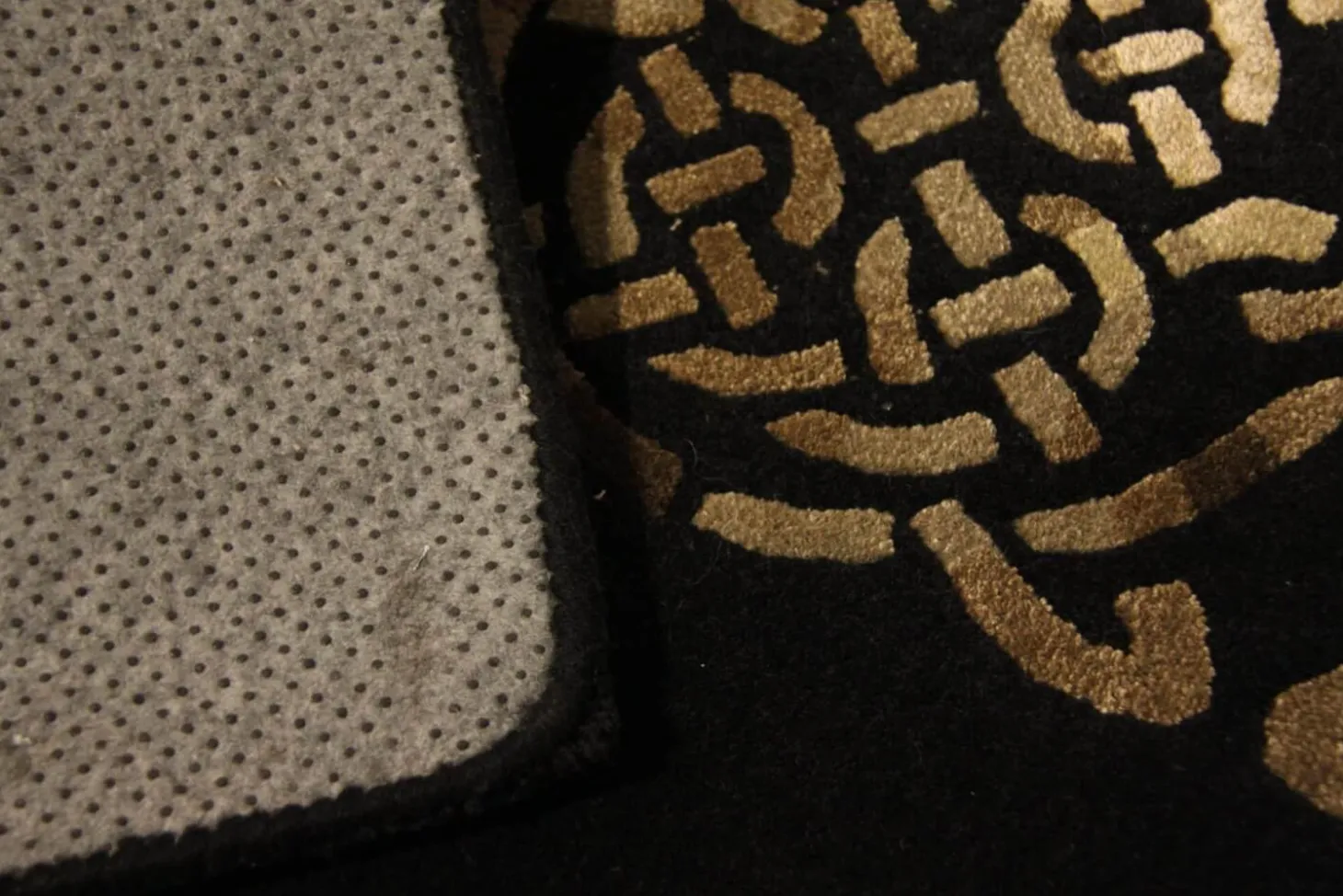 Teppich Century 170x240 Neuseelandwolle Schwarz Beige