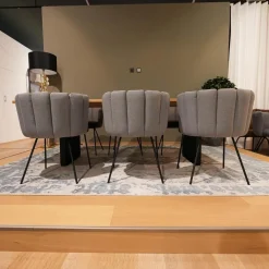 Teppich Disha Schurwolle Pflanzenfasern Stoff Ascot Creme Weiß Hellblau Handgeknüpft Ohne Tisch Sowie Ohne Stühle