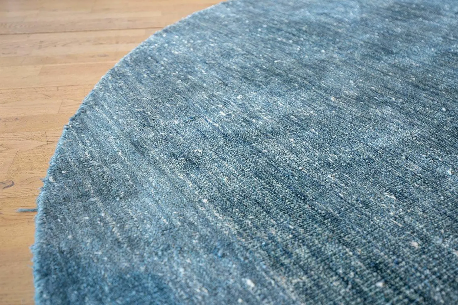 Teppich LiveGrid Bambus Seide Atlantic Deep Blau