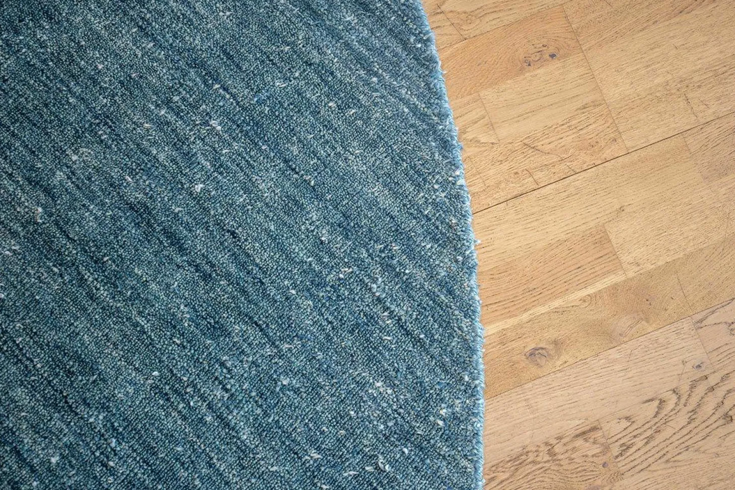 Teppich LiveGrid Bambus Seide Atlantic Deep Blau