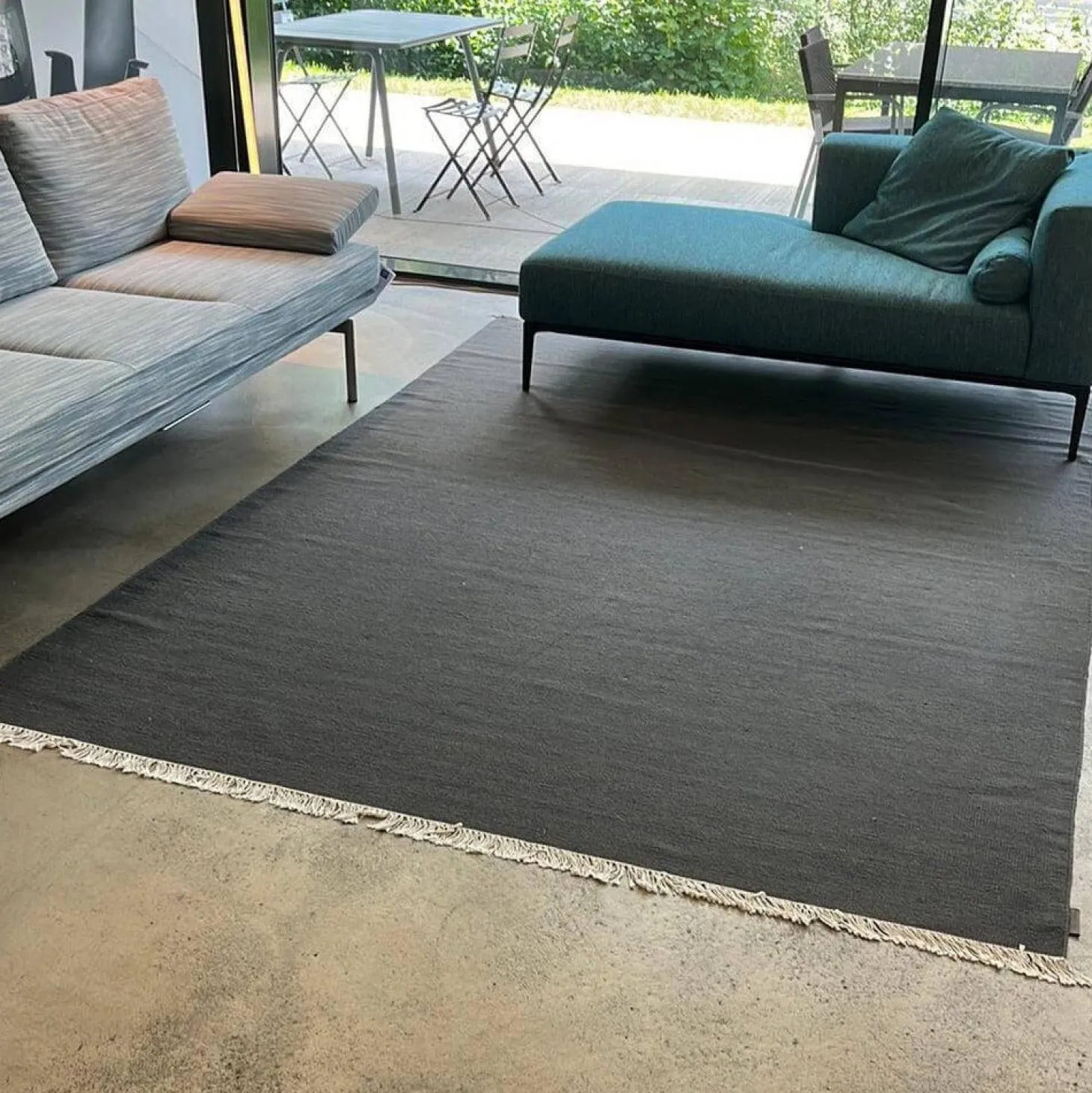 Teppich Vintage Kelim Plain Schurwolle Mit Fransen Grau 200x300