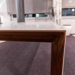 Tisch GM7722 Eiche ausziehbar mit Butterfly-PI Corian Top Beine Corian Walnuss geölt