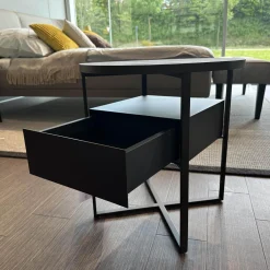 Tisch Minimize Round 480 Mikroleder Braun 04 Pulverlackiert Choco 81