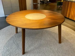 Tisch Miro Nussbaum Natur Geölt Drehteller Keramik Phedra Grau