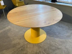 Tisch Oval Platte Eiche Eiche Astig Geölt Gestell Metall Lack RAL 1032 Broom Yellow Gelb