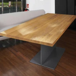 Tisch T-Table Eiche Massiv Natur Geölt Stahlfuß Dunkelgrau Pulverbeschichtet