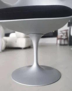 Tulpen-Armlehnstuhl Saarinen Platin Sonderfarben