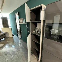 Vitrine 71905 Glas Ultraweiß Kufen Schwarz