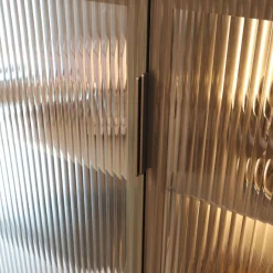 Vitrine Canaletto Container Front Klarglas K7 Korpus Lack Tongrau Seidenmatt