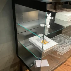 Vitrine Cube Light Lack Matt Onyx Schwarz Klarglas Mit Beleuchtung