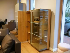 Vitrine Filigno Eiche Natur Geölt Braun Rauchglas Mit Beleuchtung Und Fernbedienung