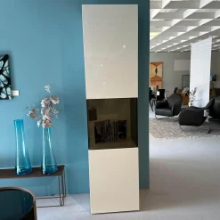 Vitrine Gentis Rechts Lack Hochglanz Reinweiss Mit Beleuchtung Und Funkfernbedienung