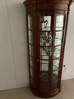 Vitrine Halbrund Kirsche Massiv Lackiert Rotbraun mit Beleuchtung