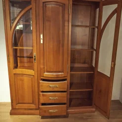 Vitrine Poesie Wildkirsche Poliert Mit Glaselementen