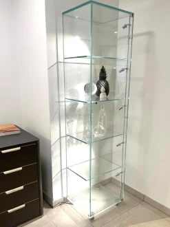 Vitrine Solus Optiwhite Glas mit 5 fokussierbaren LED-Spots