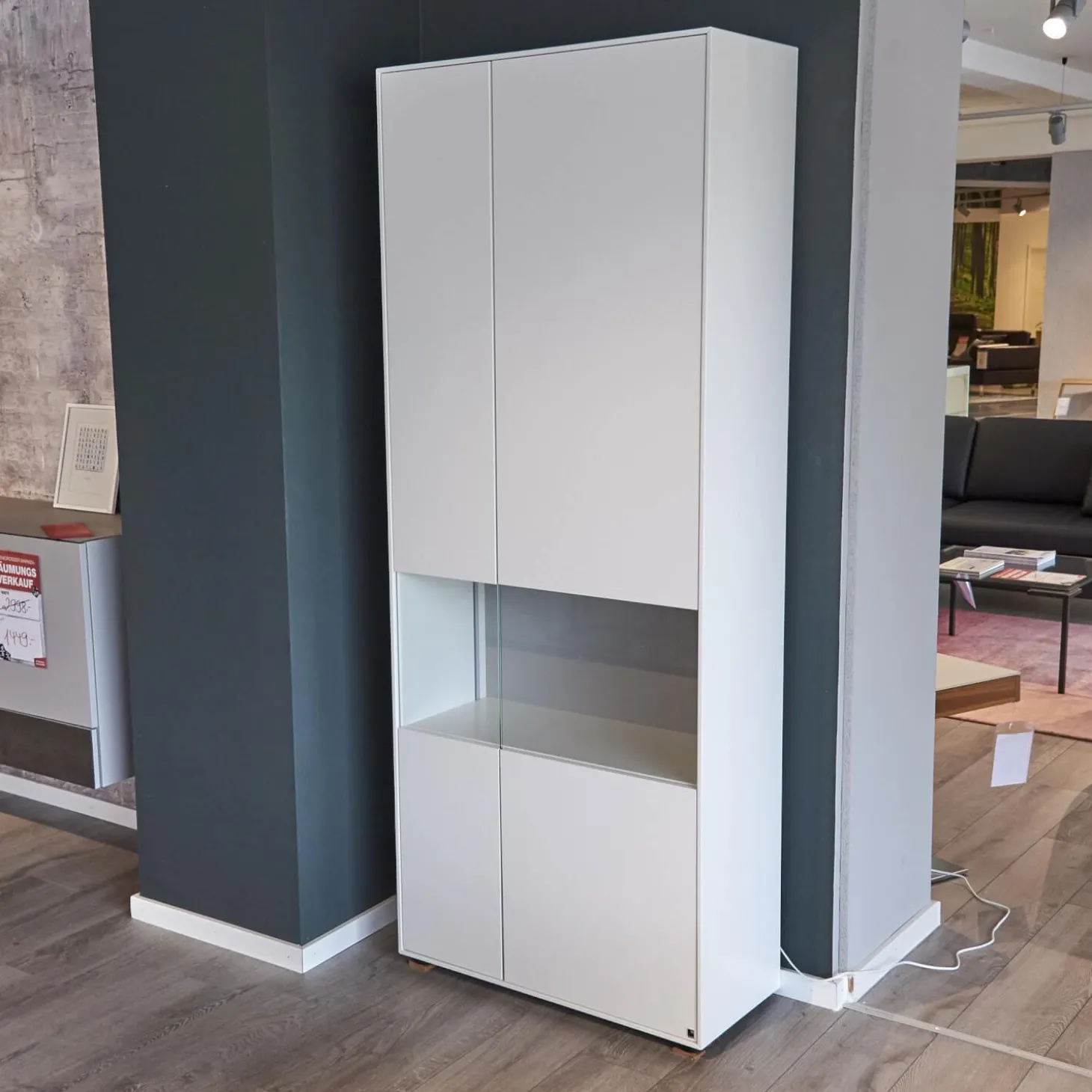 Vitrine WK 419 Intono Glattlack 420 Verkehrsweiß Inklusive LED-Band Trafo Und Funkfernbedienung