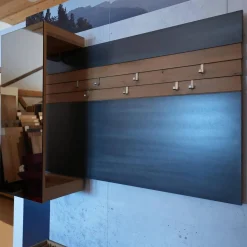 Wandgarderobe V Orango In Wildeiche Rustiko Mit Gepolsterter Klappbarer Bank 5 Mit Vorsatzspiegel Und Einem Dielenschrank