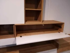 Wandhängeschrank Wildeiche Weiß Geölt mit LED-Lichtband