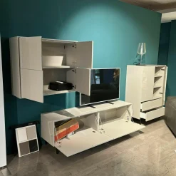 Wohnkombi Lack Kristallgrau Grau Hochglanz Metallkufe Schwarz Inklusive Beleuchtung