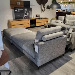 Wohnlandschaft Nuvola Textilgewebe Schwarz Weiß Gemischt Fuß Aluminium Verkehrsschwarz RAL 9017 Lackiert Mit Kissen