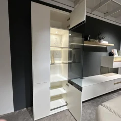 Wohnwand Calea Lack Seidenmatt Weiß Akzent Wildeiche Natur Mit LED Beleuchtung