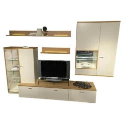 Wohnwand Cremona Lack Crema Cremeweiß Holzakzente In Eiche Sand Mit LED Beleuchtung Und Spiegelrückwand