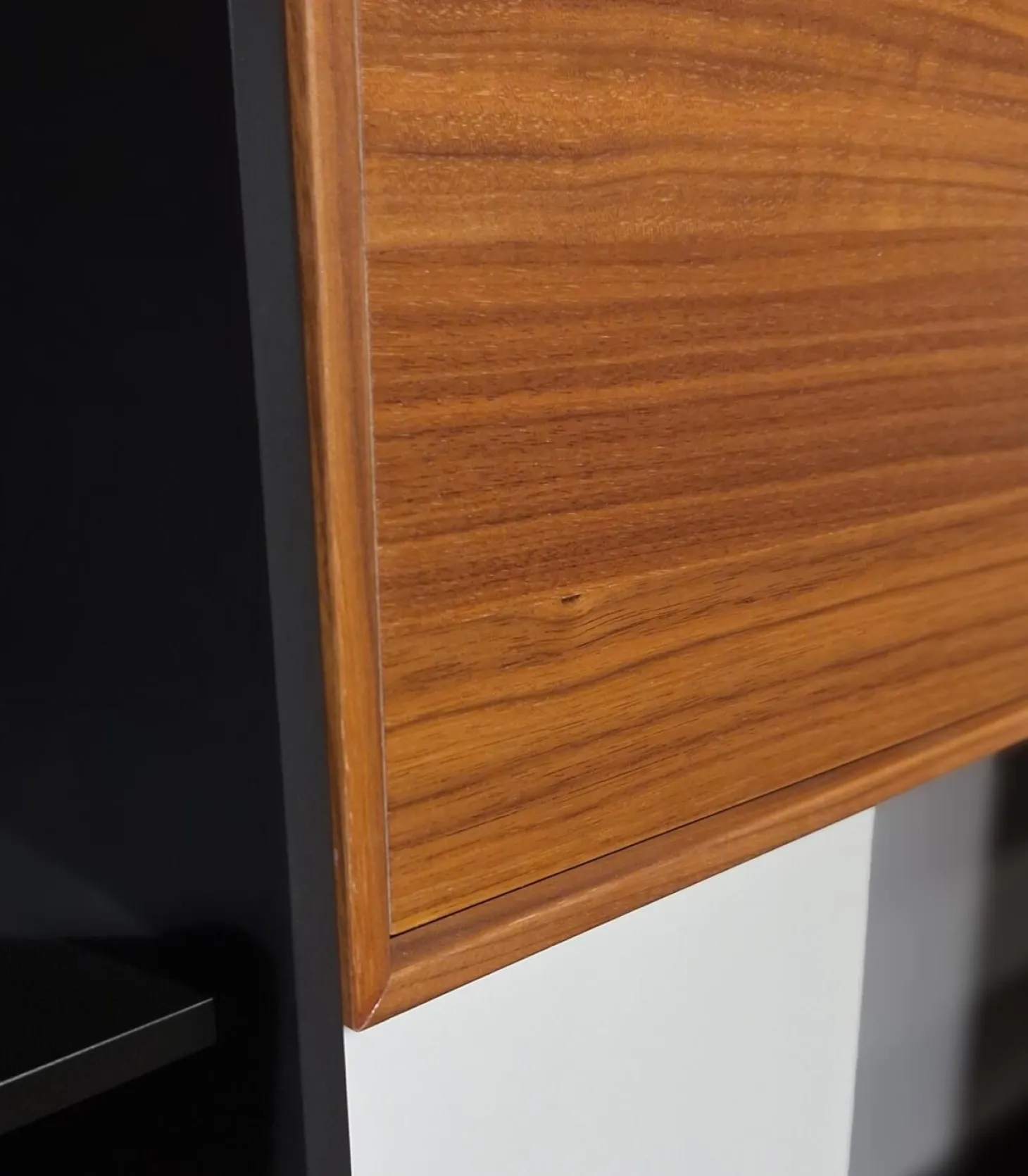 Wohnwand Cubo Game Lack Matt Cosmos Grau Nussbaum Natur