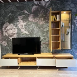 Wohnwand Cubus Eiche Naturöl Farbglas Hellgrau Matt mit Vitrinenbeleuchtung