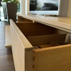 Wohnwand Cubus Eiche Weißöl Glas Matt Pearl Touchbeschlag